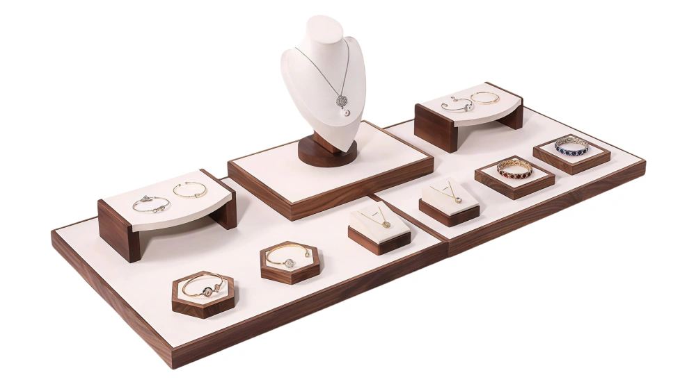 Choosing the Right Material for Your Jewelry Display Trays