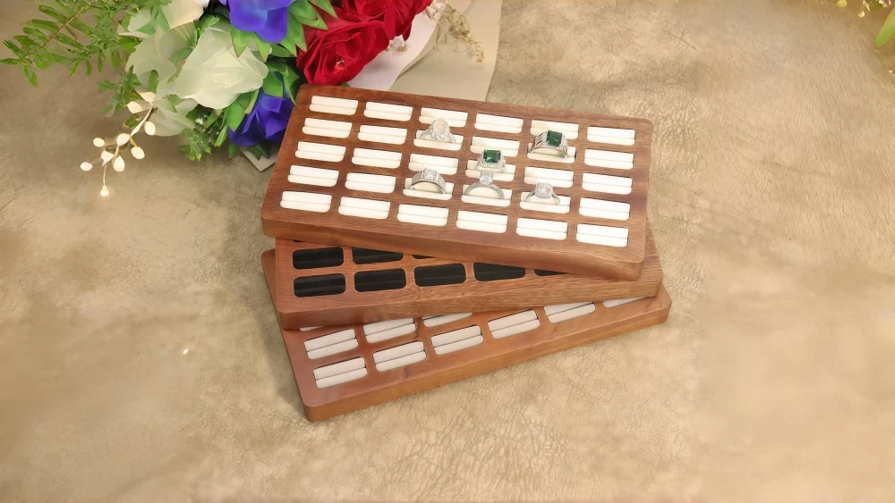 Custom Jewelry Display Trays: Solutions for Unique Brand