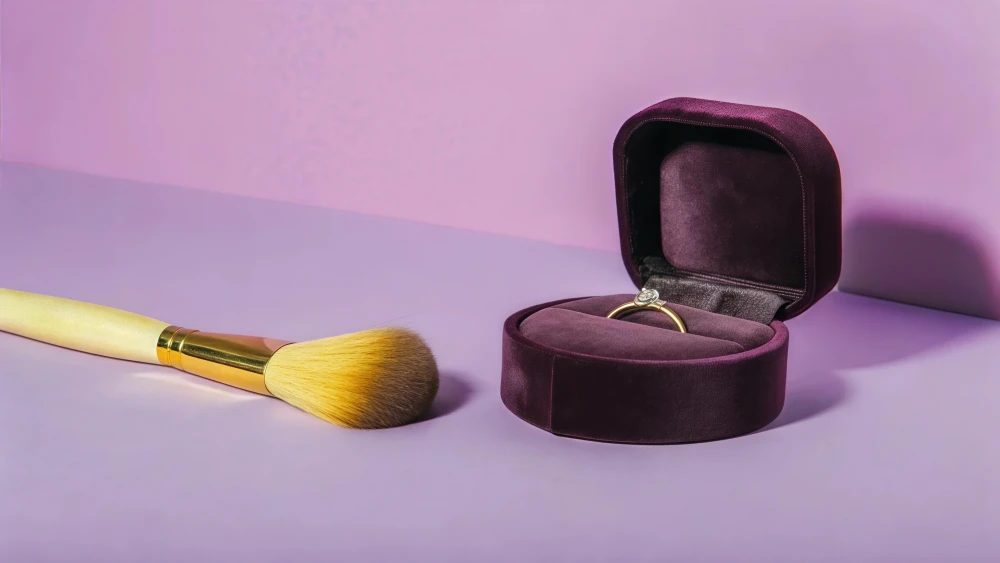 Velvet Jewelry Boxes: Elegant Packaging for Wholesale Jewelry Sellers
