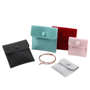 Color-Jewelry-Pouch Customized Colour & Size Velet Jewelry Pouch