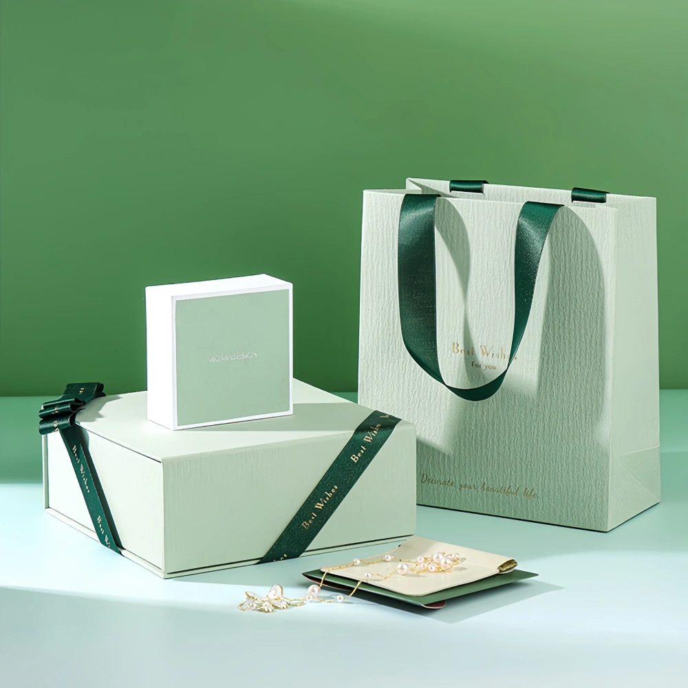 Elegant Green Jewelry Box Set with Gift Bag - Image 3