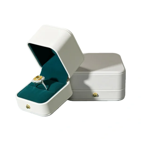Custom High-End White PU Leather Engagement Ring Box