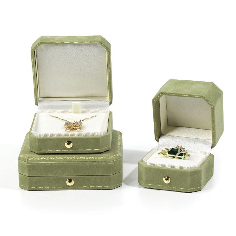 Custom High-end Eight Corners Green Velvet Ring Box - Image 2