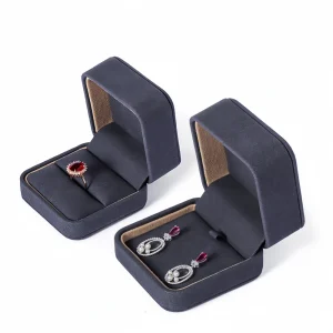 Elegant Deep-Gray Flip-Top Microfiber Earring Box - Image 4