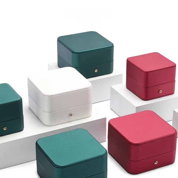 Custom Color Engagement PU Leather Storage Ring Box