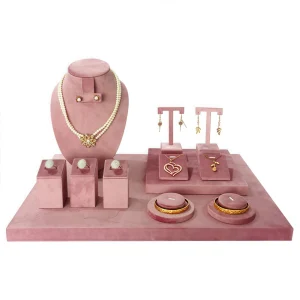Yaneng-Pink-Mannequin-Display-Stand (1) High-end Custom Pink Microfiber Jewelry Display Set