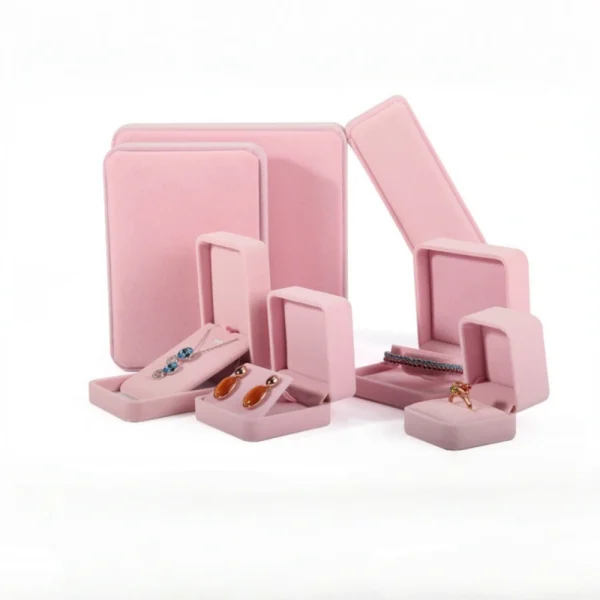 High-end Flip-Top Pink Velvet Earring Box