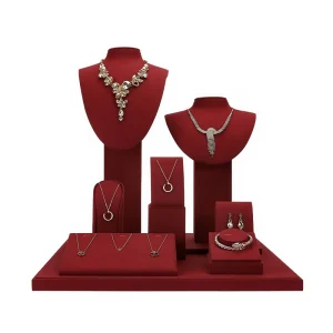 Yaneng-Red-Mannequin-Display-Stand (1) Luxury Custom Red Microfiber Jewelry Display Set