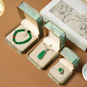 Chinese Style High-end Silk Embroidery Bracelet Box - Image 2