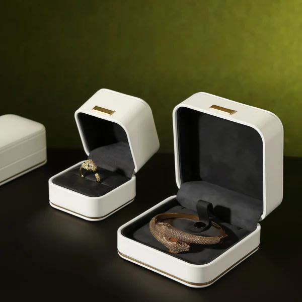 High-End Multi-Color PU Leather Bracelet Box