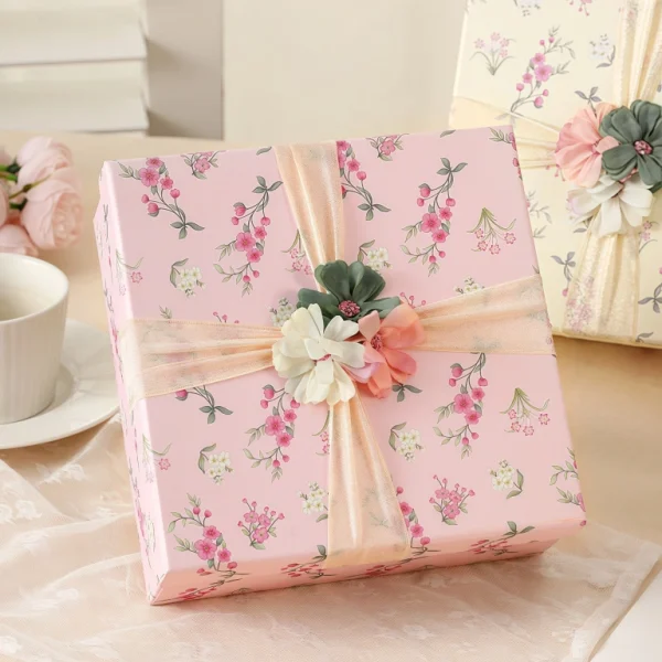 Exquisite Small Fresh Gift Box Lid Box Cosmetics Gift Box Packaging Box