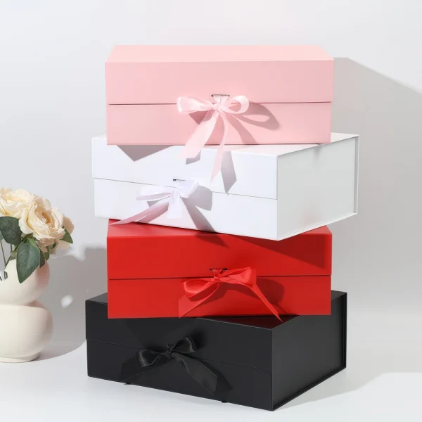 Customizable Bow-Tie Foldable Gift Box with Magnetic