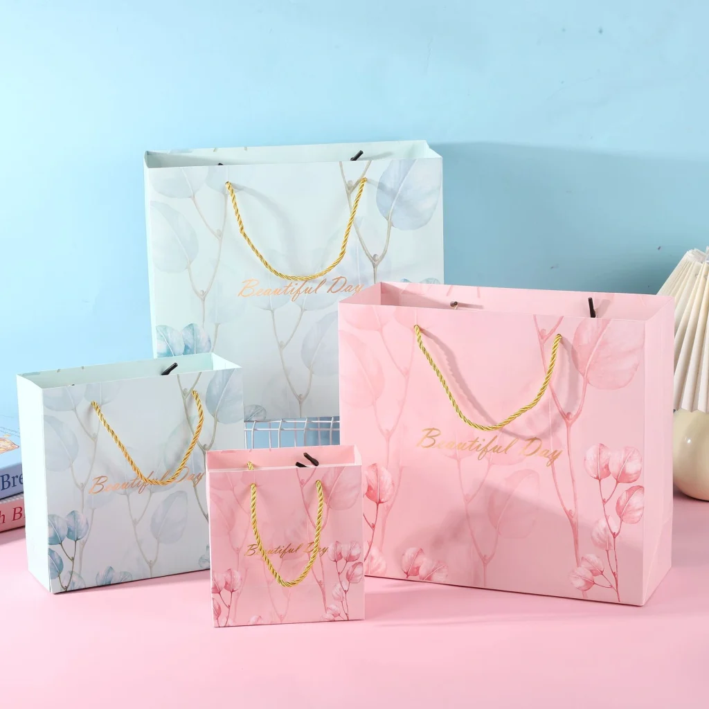 In Stock Creative Gift Packaging Paper Bags