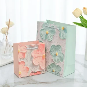 Vertical-format Three-dimensional Oil Painting Design Gift Paper Bag - Image 2