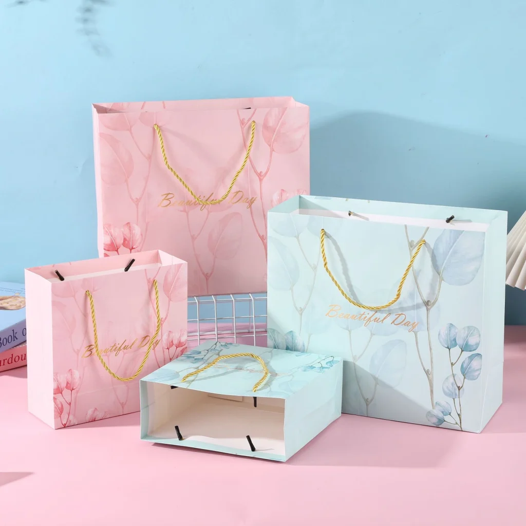 In Stock Creative Gift Packaging Paper Bags