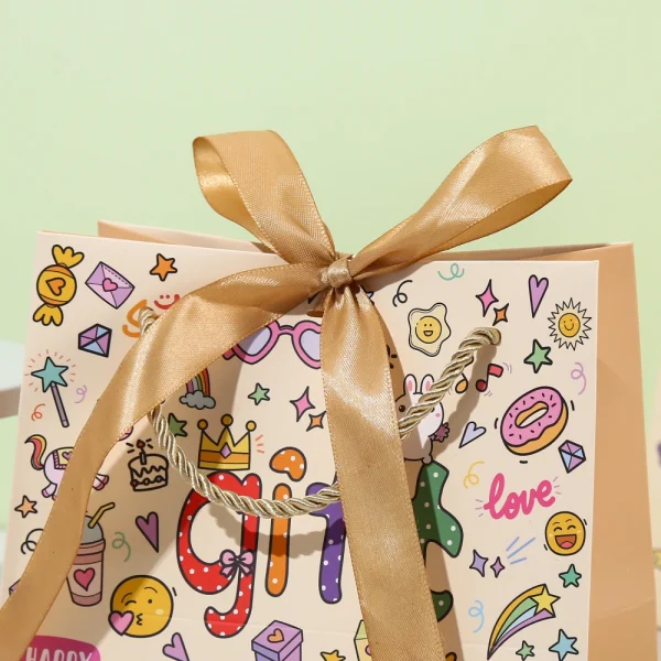 Cute Gift Paper Bag Cartoon Graffiti Creative Shopping Bag