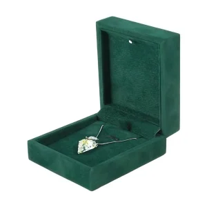 Custom Green Velvet Necklace Pendant Box for Elegant Jewelry Display - Image 1