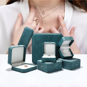 Custom Logo Color Velvet Jewelry Box Set for Brand Packaging - Image 2