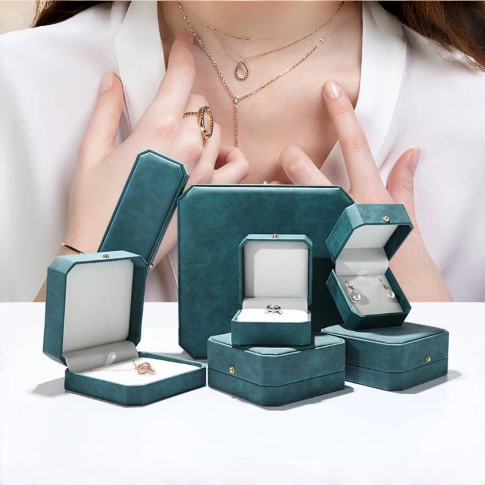 Custom Logo Color Velvet Jewelry Box Set for Brand Packaging - Image 2