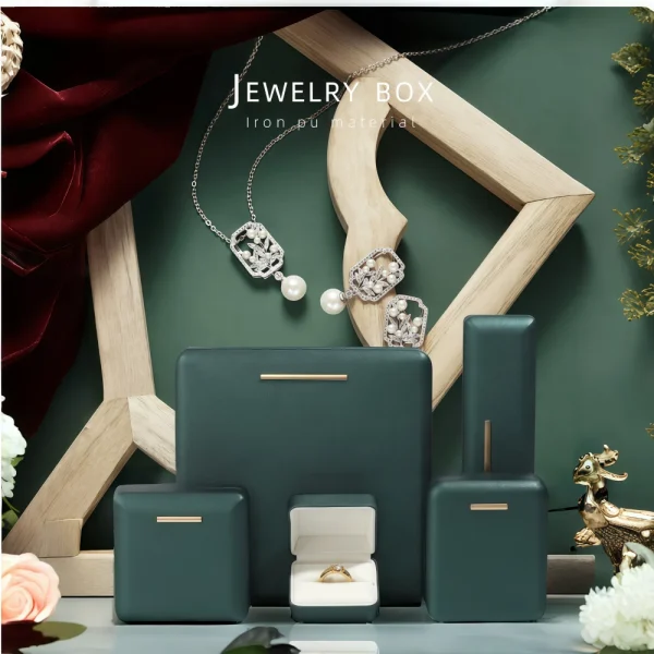 Green PU Leather Jewelry Box Set with Custom Logo for Branding