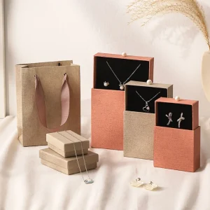 ⁦Custom Paper Drawer Pendant Box for Premium Jewelry Packaging⁩ - الصورة ⁦2⁩