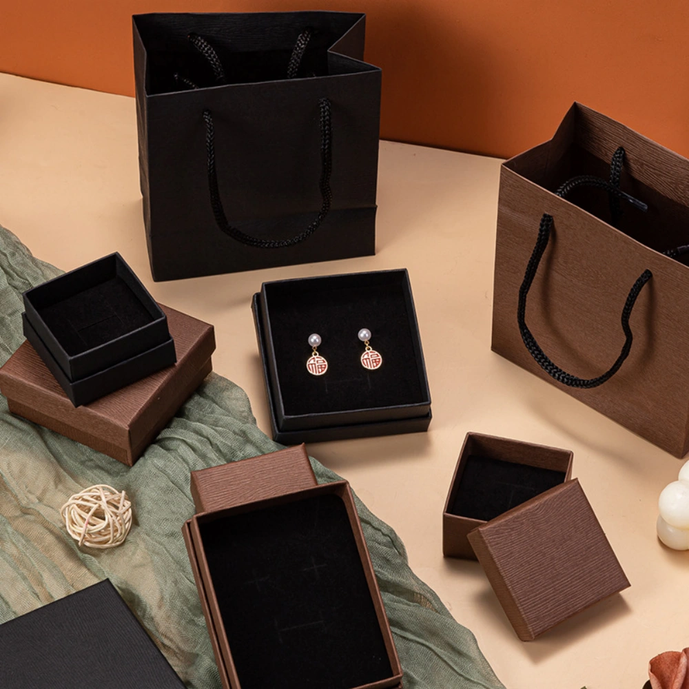 Wood Grain Paper Earring Box for Premium Jewelry Packaging
